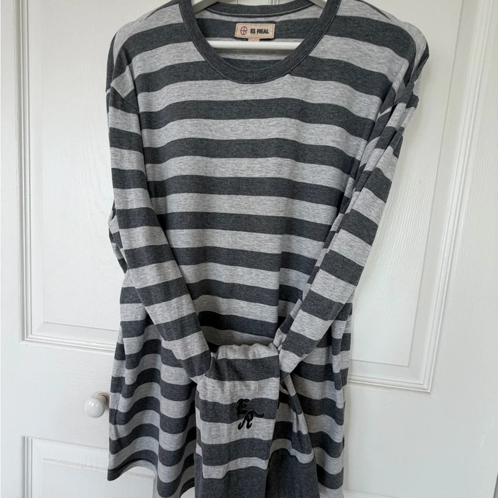 El Real Gray and Silver Striped Long Sleeve Shirt